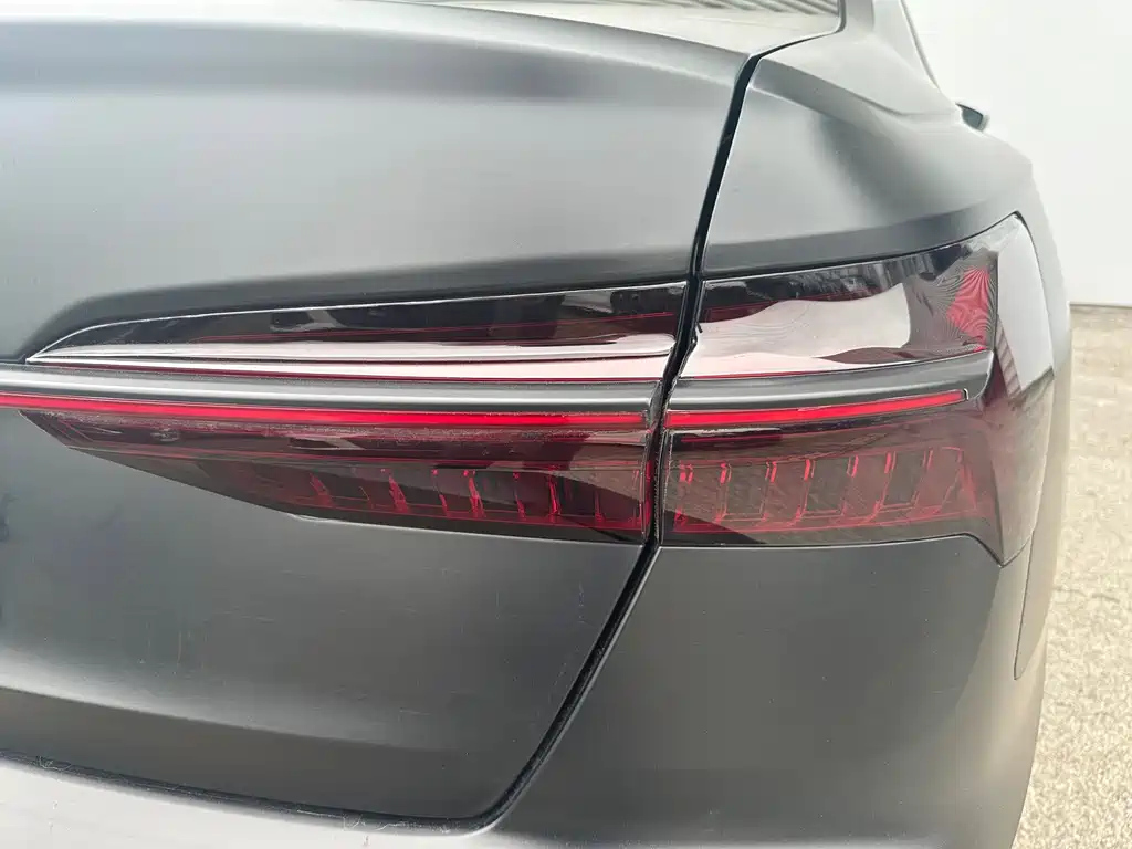 AUDI A6L 2023
