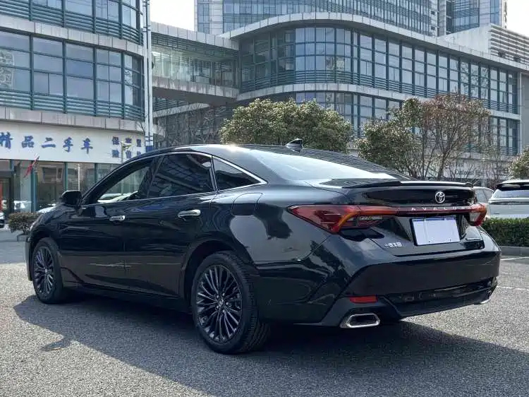 TOYOTA AVALON 2023