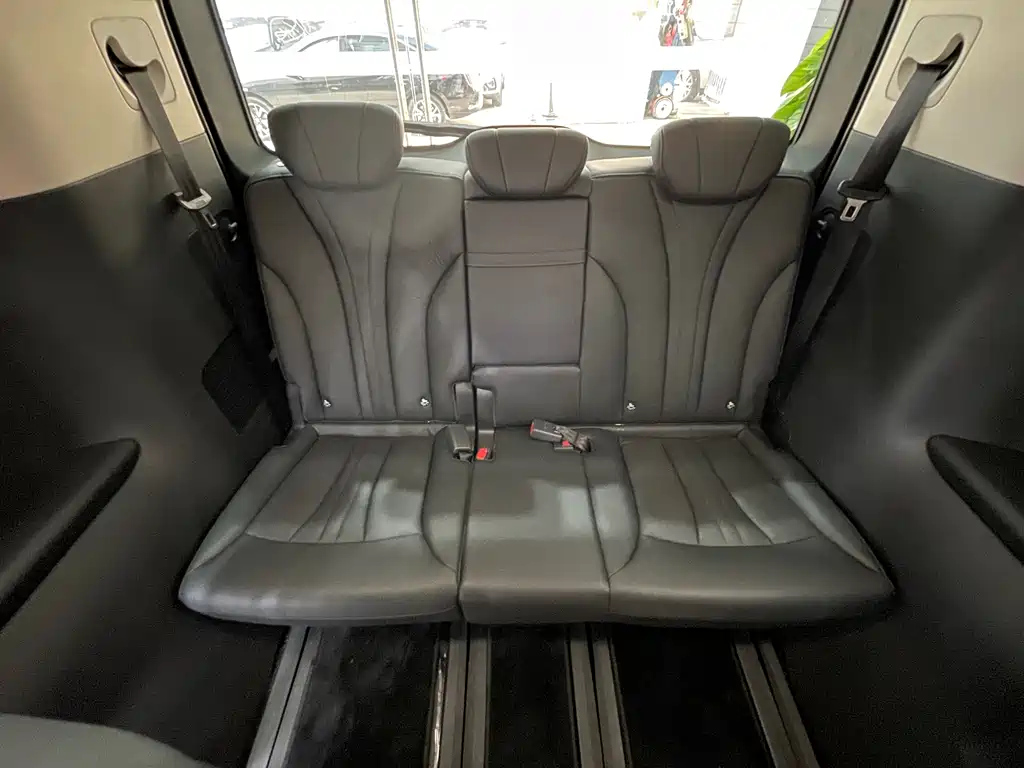 HONGQI HQ9 2023
