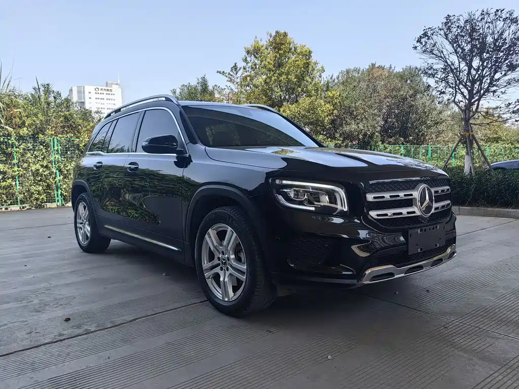 MERCEDES BENZ GLB 2022