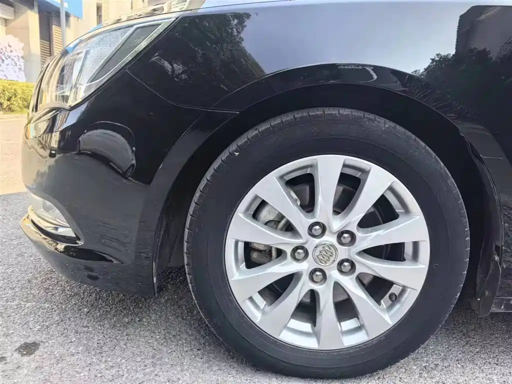 BUICK LACROSSE 2014