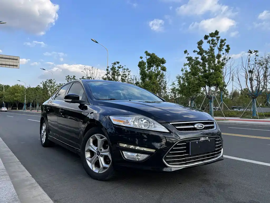 FORD MONDEO - WINNER 2010