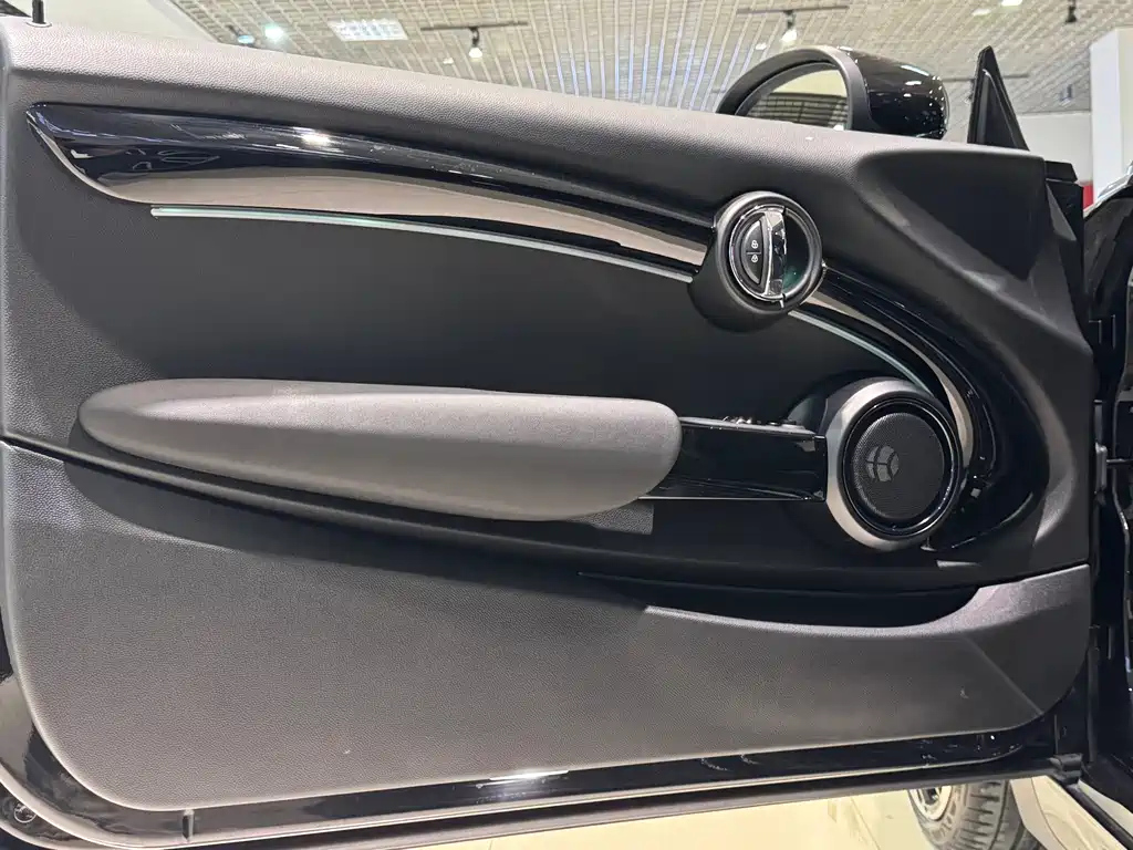 MINI JCW 2022
