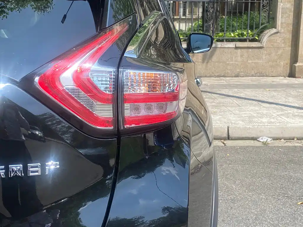 NISSAN MURANO 2018