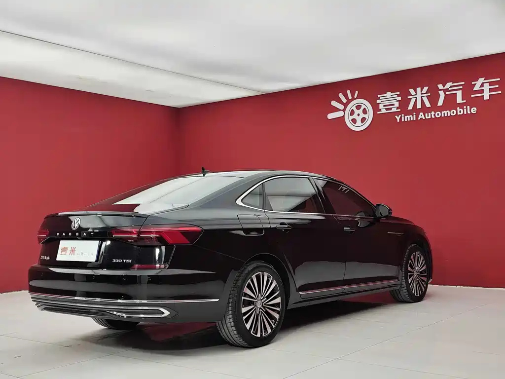 VOLKSWAGEN PASSAT 2020