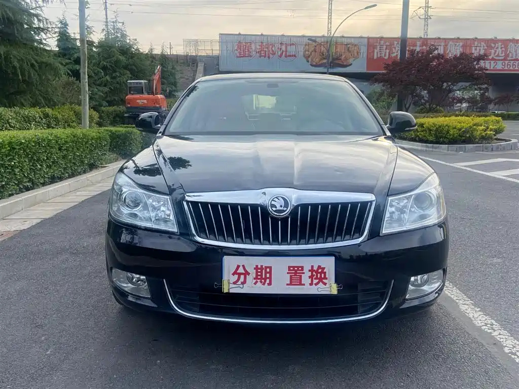 SKODA OCTAVIA 2013