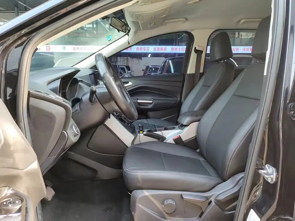 FORD ESCAPE 2016