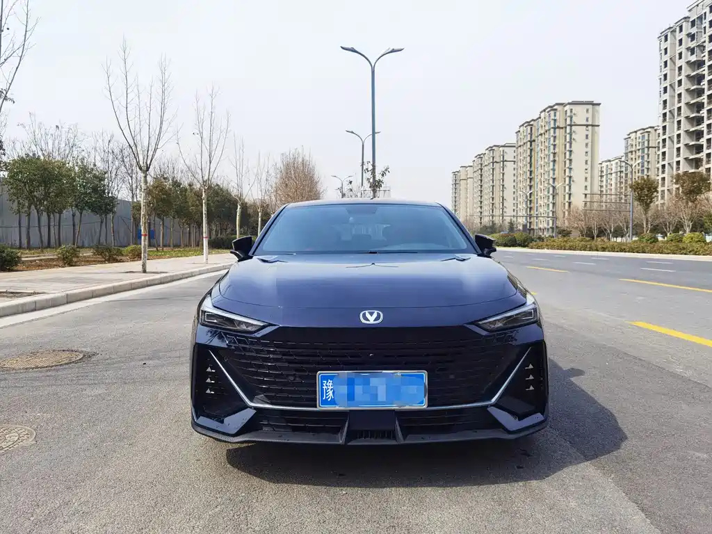 CHANGAN UNI-V 2023