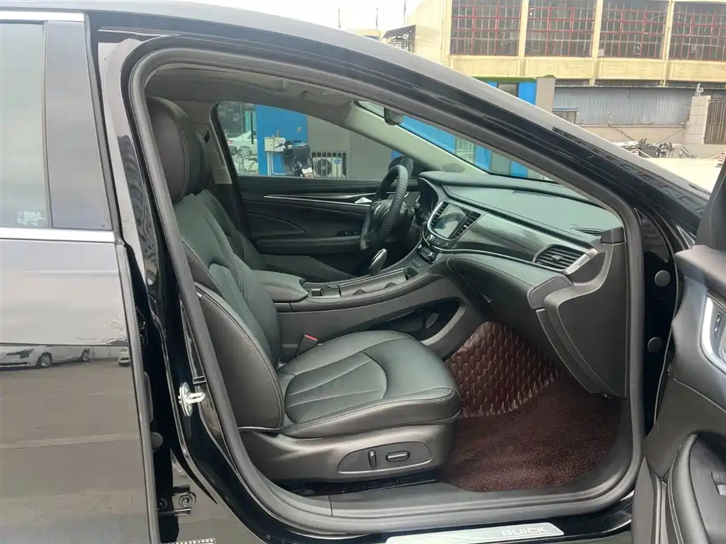 BUICK LACROSSE 2020