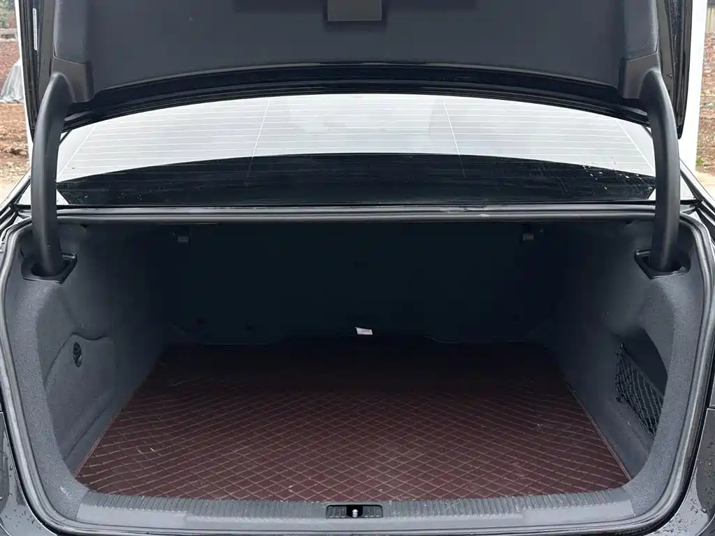 AUDI A6L 2019