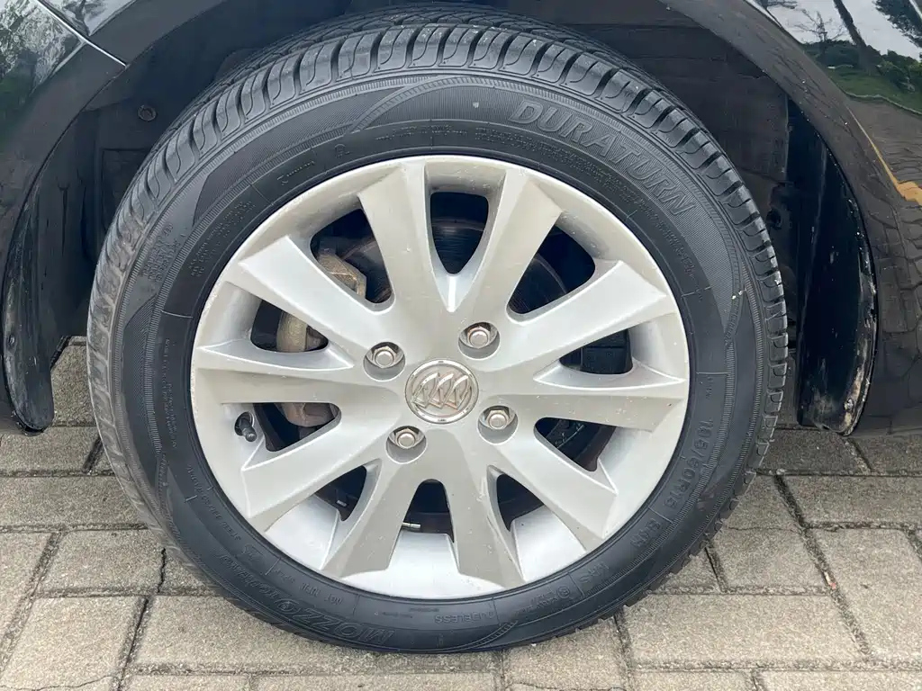 BUICK EXCELLE 2009
