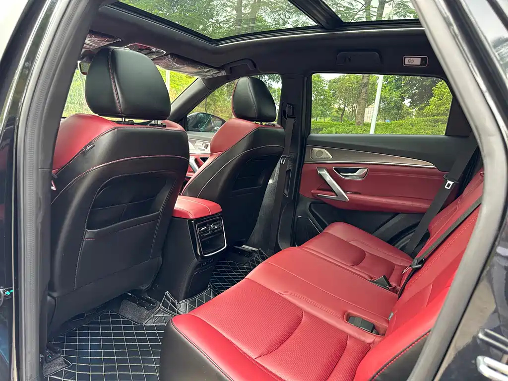JETOUR X70 PLUS 2022