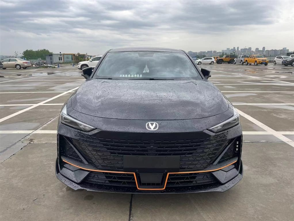 CHANGAN UNI-V 2023