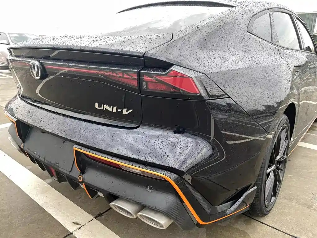 CHANGAN UNI-V 2023