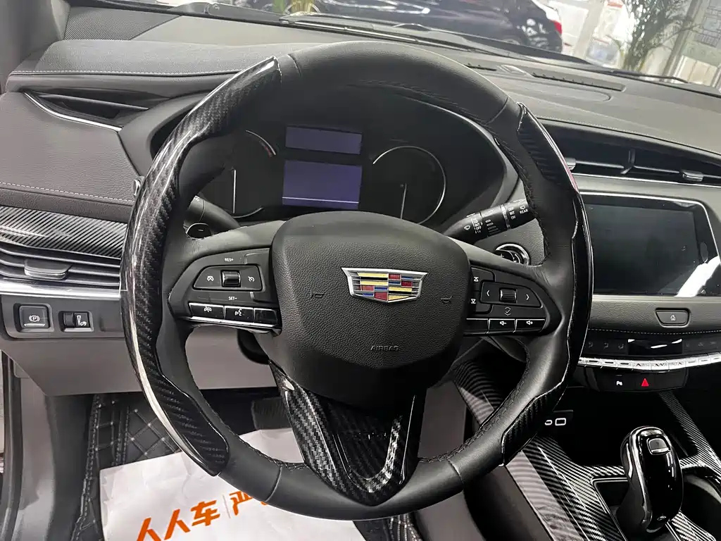 CADILLAC XT4 2022