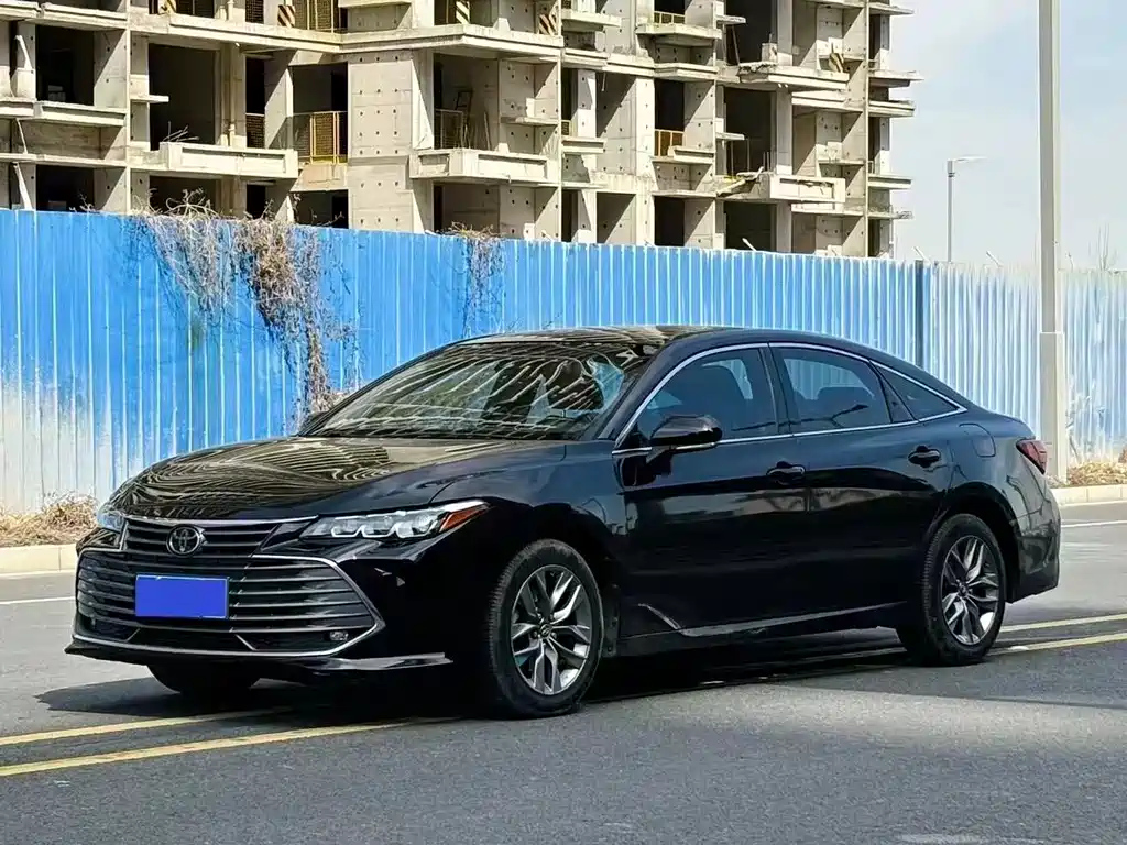 TOYOTA AVALON 2020