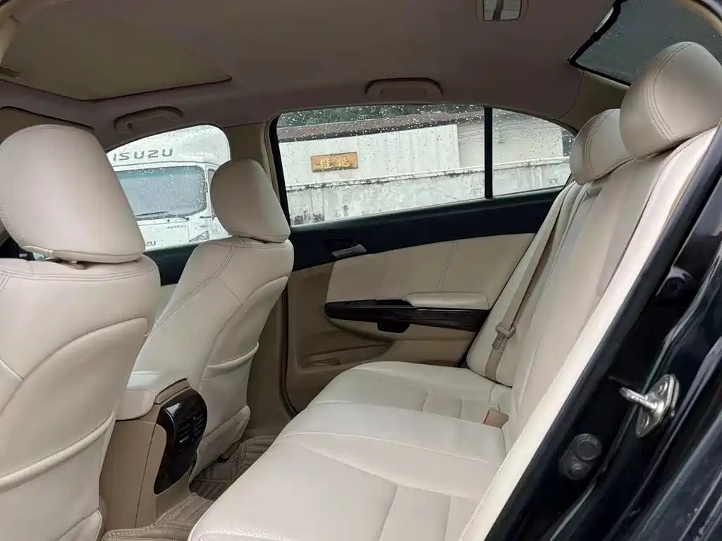 HONDA ACCORD 2009