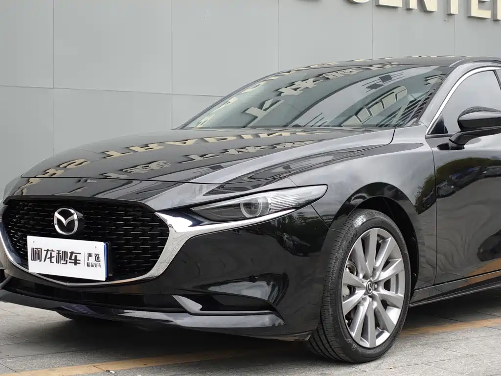 MAZDA 3 AXELA 2021
