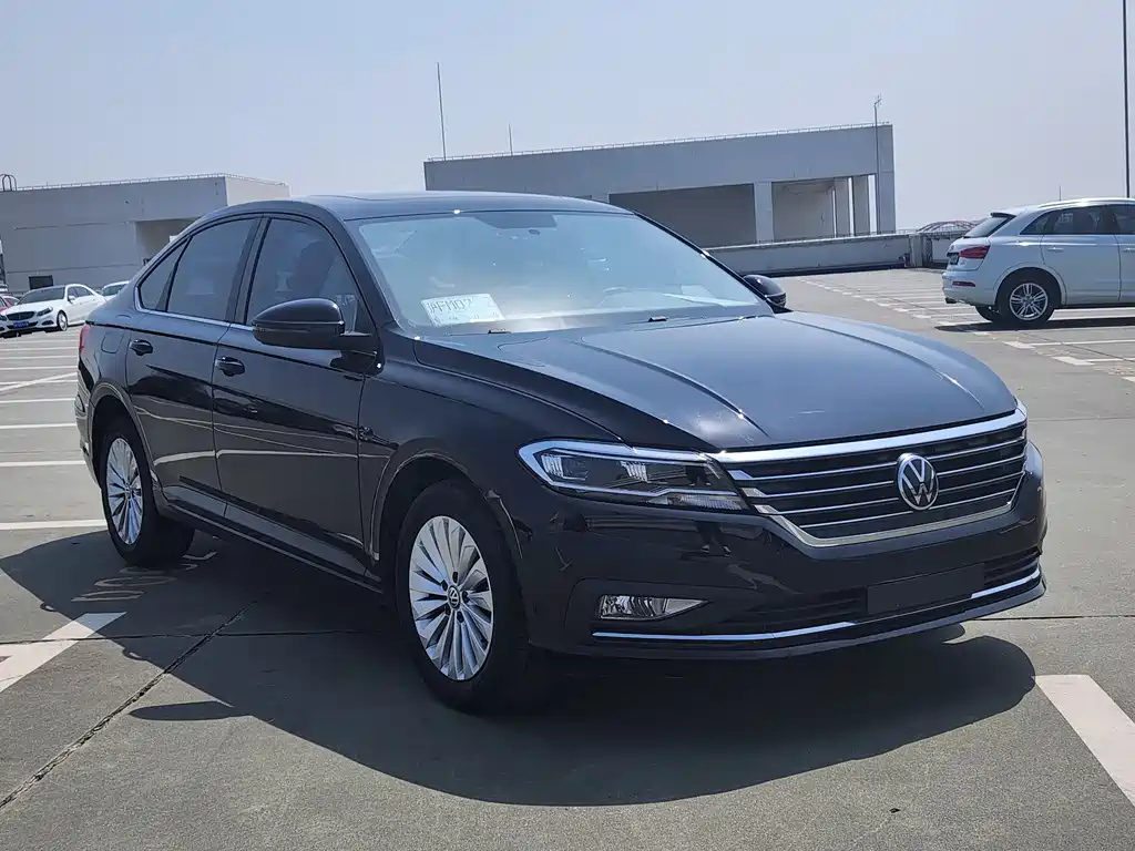 VOLKSWAGEN LAVIDA 2019