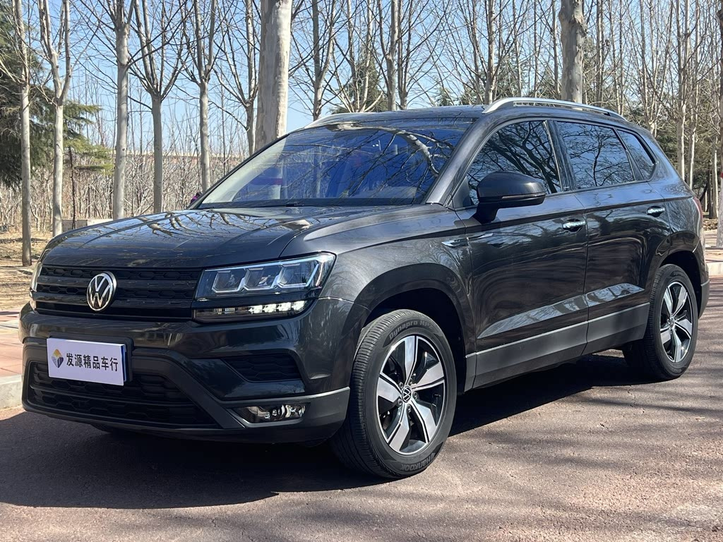 VOLKSWAGEN THARU 2022