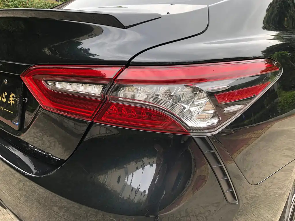 TOYOTA CAMRY 2023