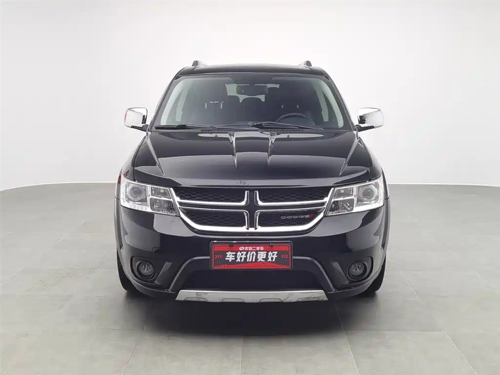 DODGE JCUV 2015