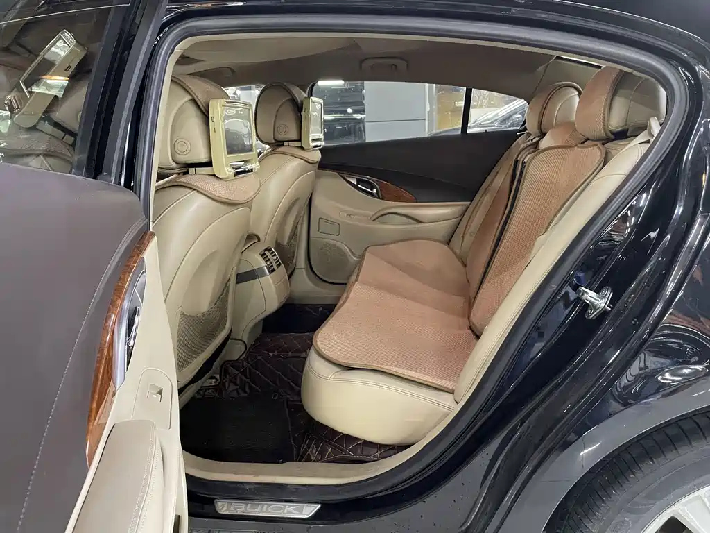 BUICK LACROSSE 2013