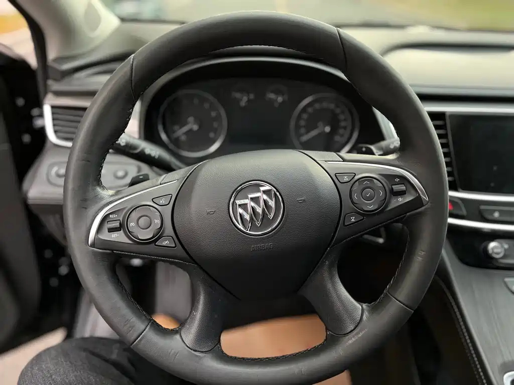 BUICK LACROSSE 2020