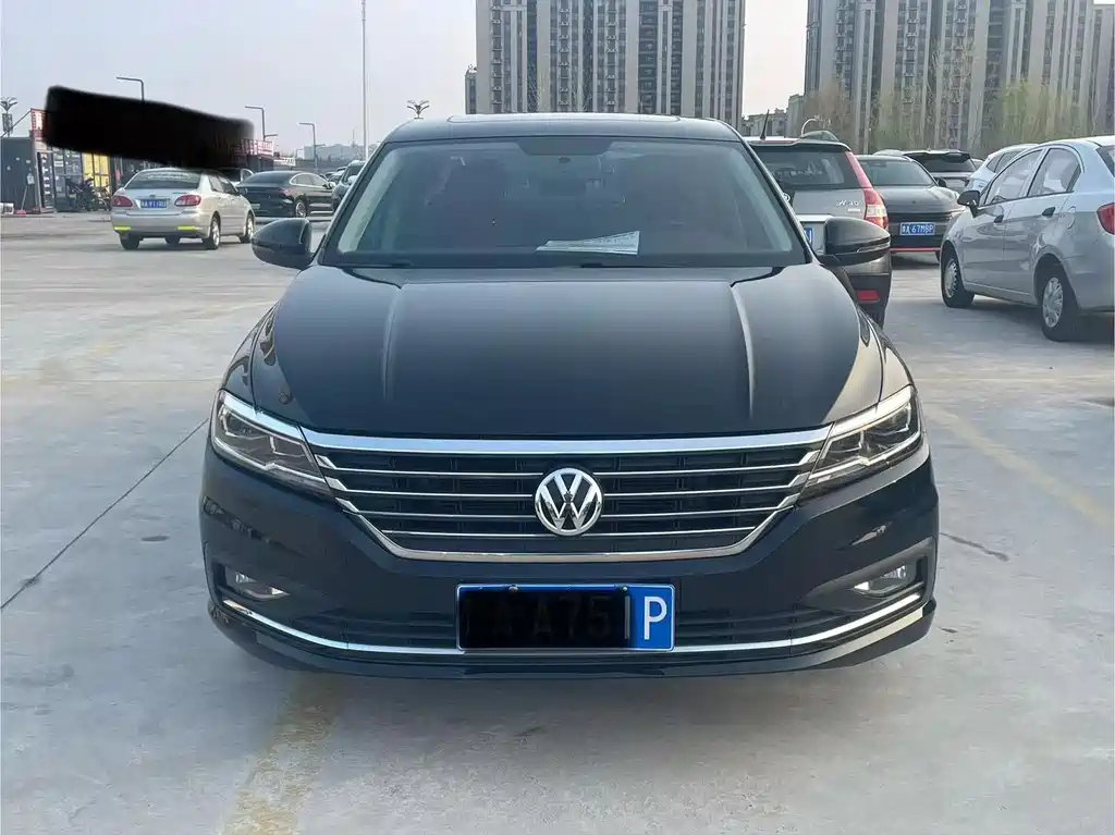 VOLKSWAGEN LAVIDA 2018