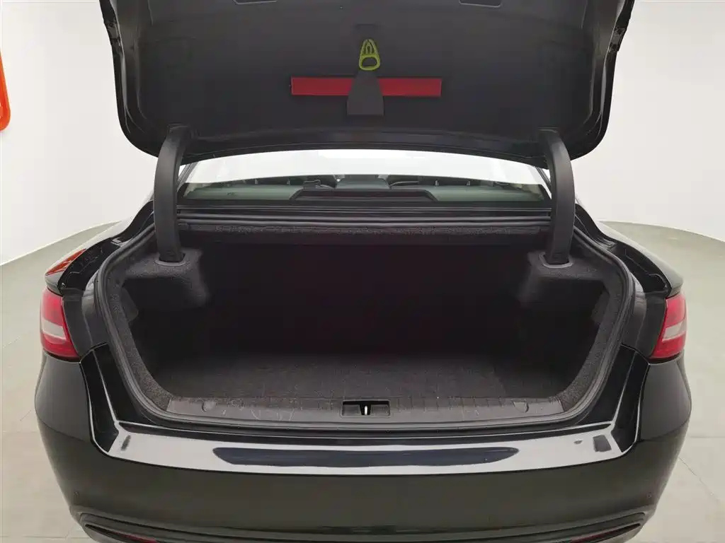 GEELY AUTO BORUI 2015