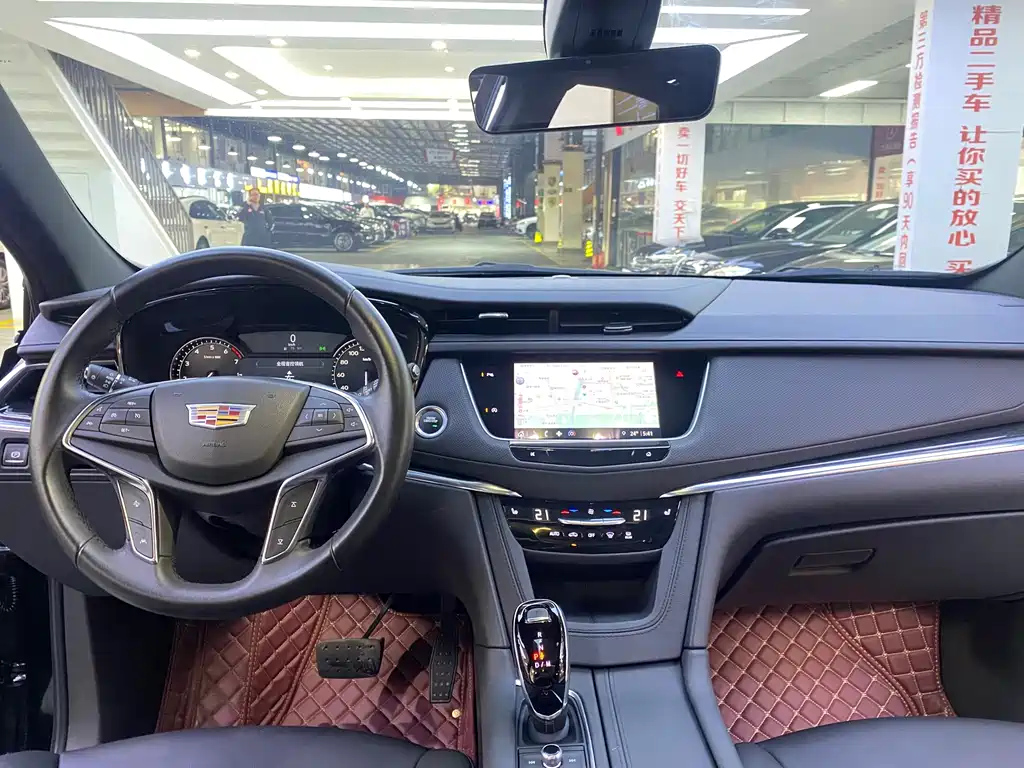 CADILLAC XT5 2022