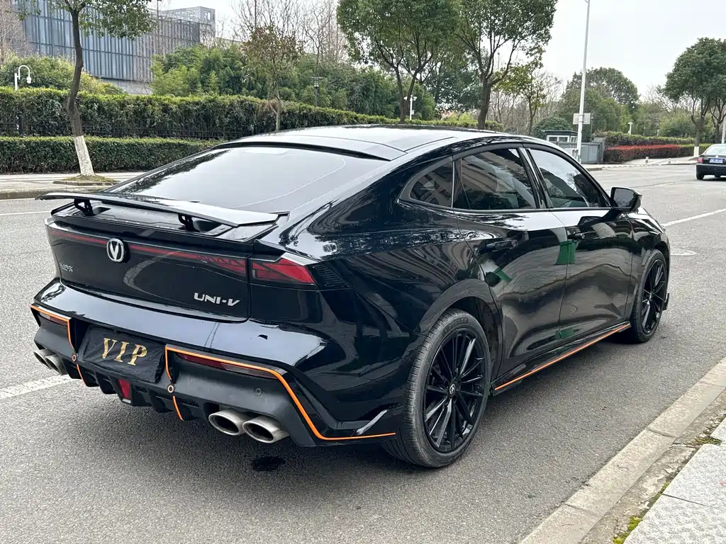 CHANGAN UNI-V 2022