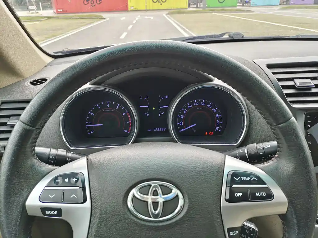 TOYOTA HIGHLANDER 2014