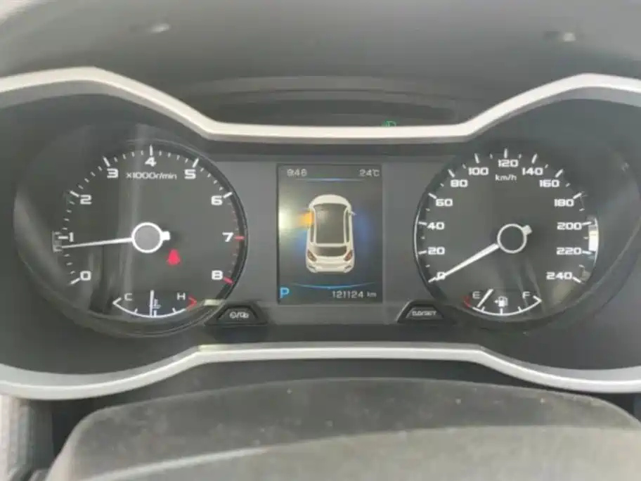 GEELY AUTO EMGRAND 2014