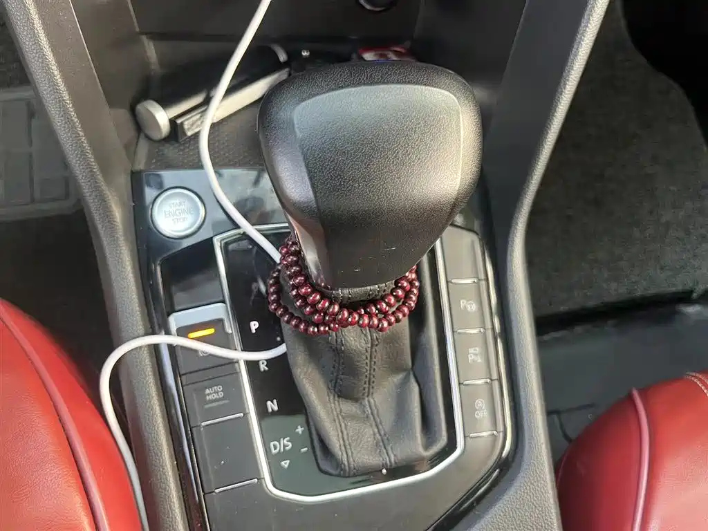 VOLKSWAGEN TIGUAN L 2022