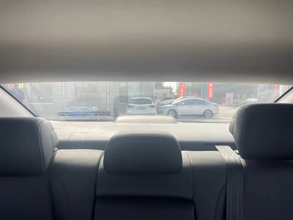 MAZDA 3 AXELA 2022