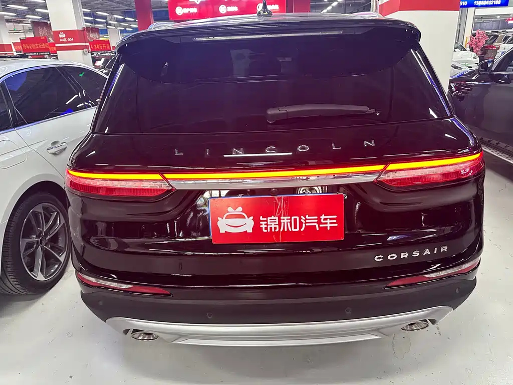LINCOLN ADVENTURER 2022