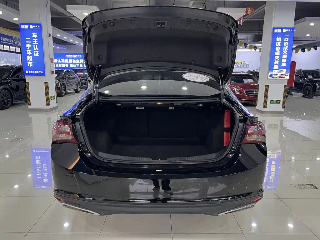 CHEVROLET MALIBU XL 2022