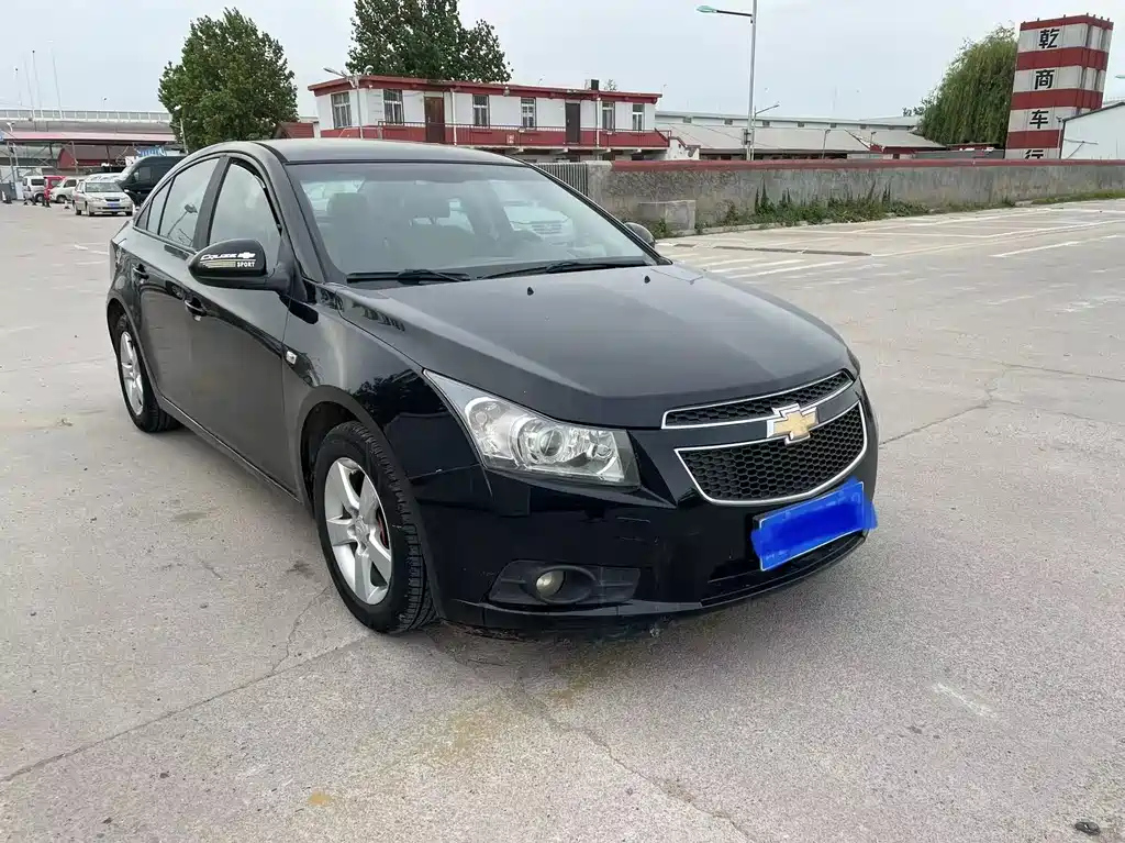 CHEVROLET CRUZE 2012