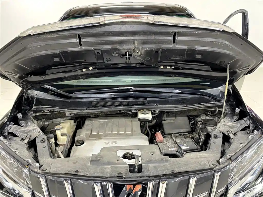 TOYOTA ALPHARD 2012