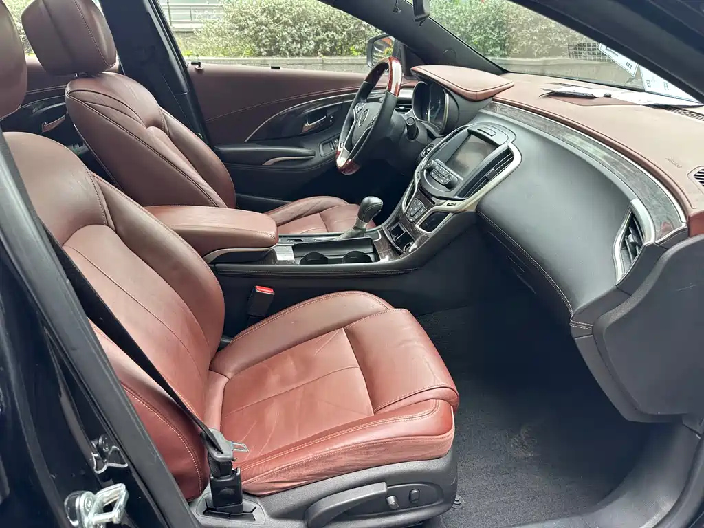 BUICK LACROSSE 2016