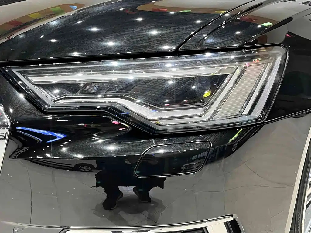 AUDI A6L 2019