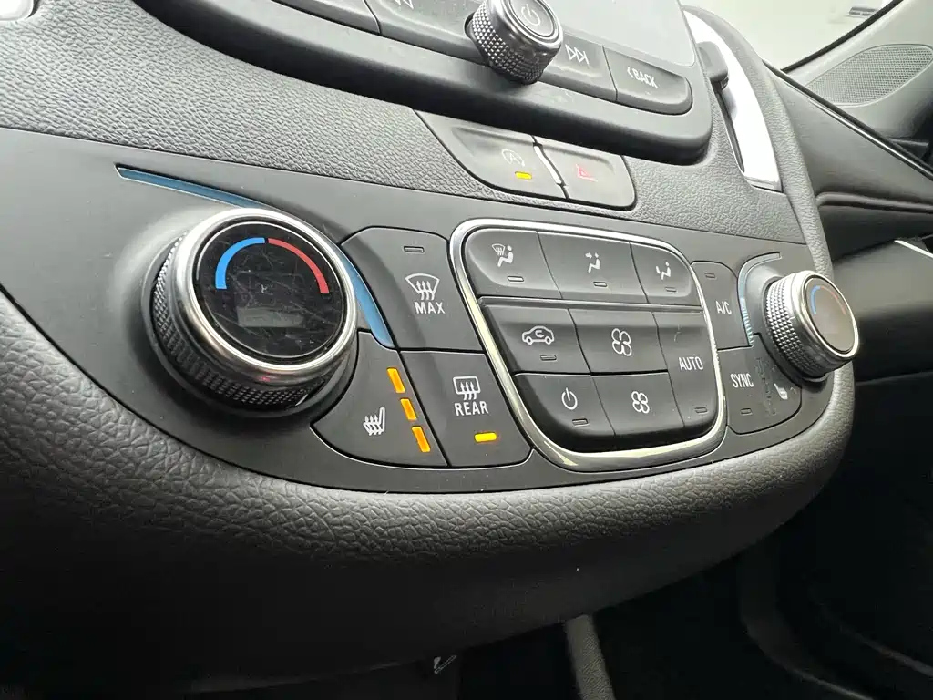 CHEVROLET MALIBU XL 2021