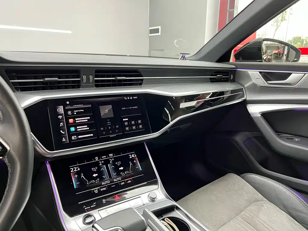 AUDI A6L 2023