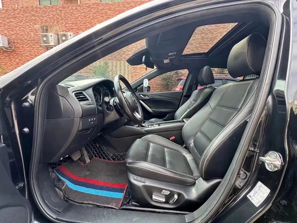 MAZDA ATENZA 2019