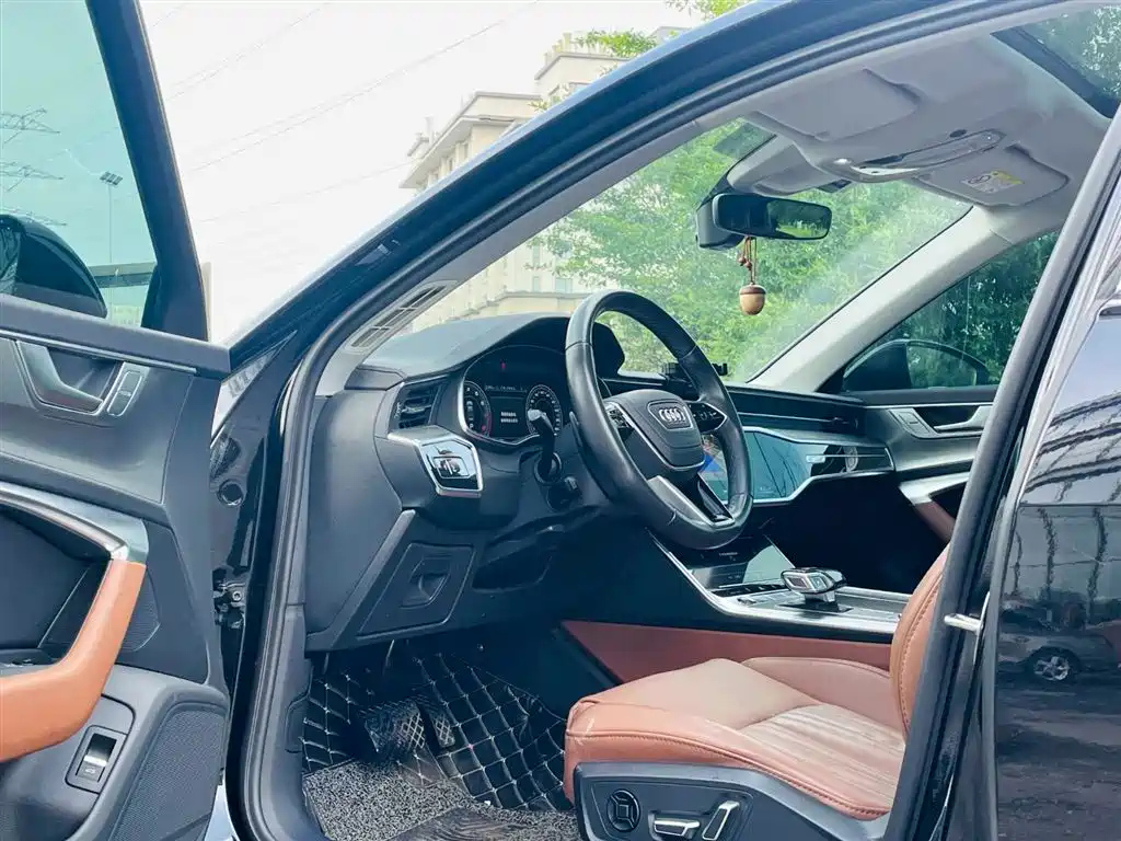 AUDI A6L 2023