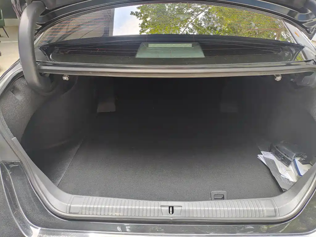 TOYOTA AVALON 2022