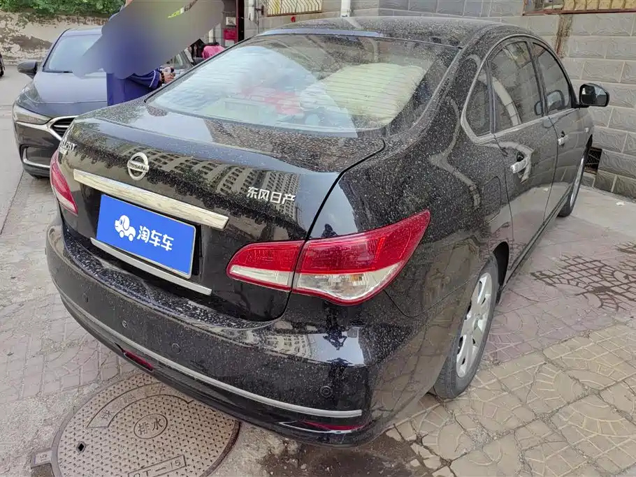 NISSAN SYLPHY 2014