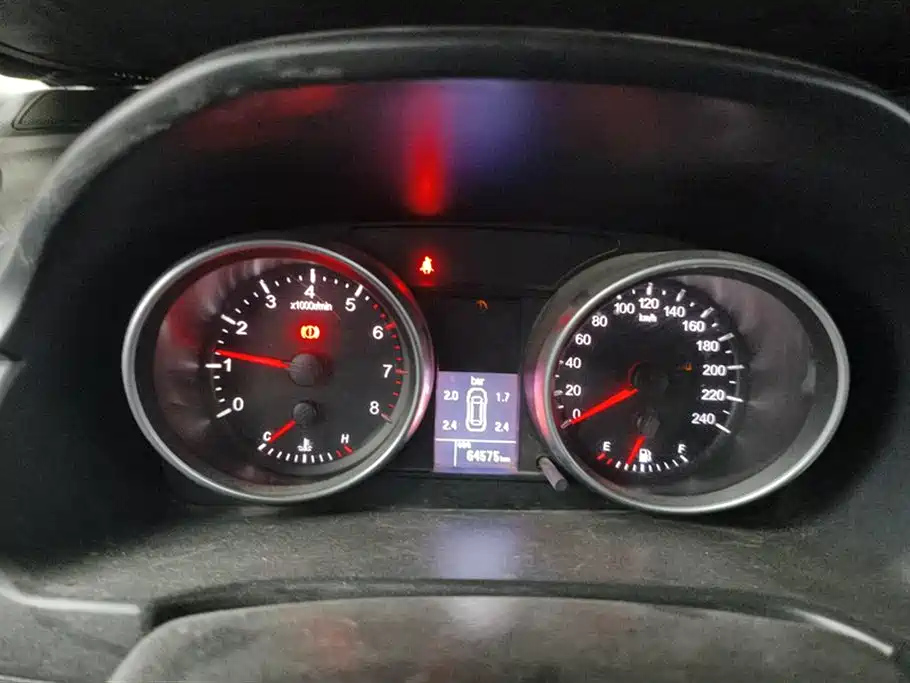 HAVAL H6 2015