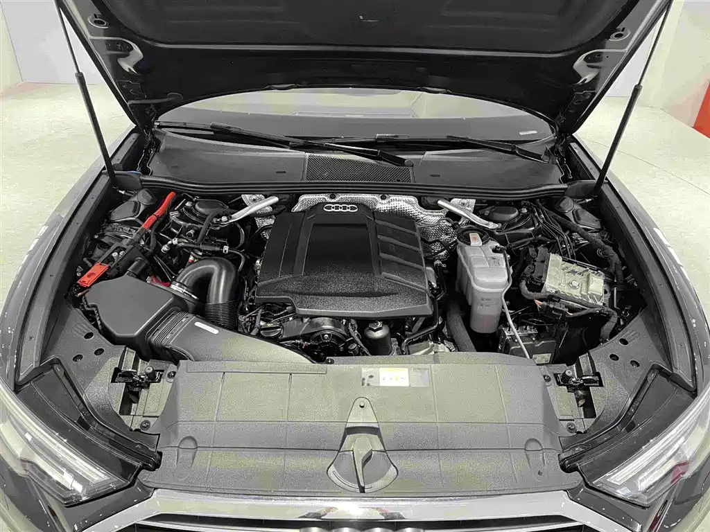 AUDI A6L 2022